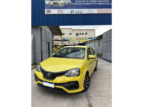 TOYOTA ETIOS 1.5 X PLUS SEDAN 16V FLEX 4P MANUAL TOYOTA ETIOS 1.5 X PLUS SEDAN 16V FLEX 4P MANUAL